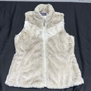 Women’s Patagonia size small vest like new